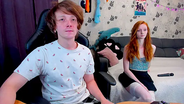 Snapshot of lakmsrrrmrrr chatting on 03/01/25, 08:34 lakmsrrrmrrr online show from 03/01/25, 08:34