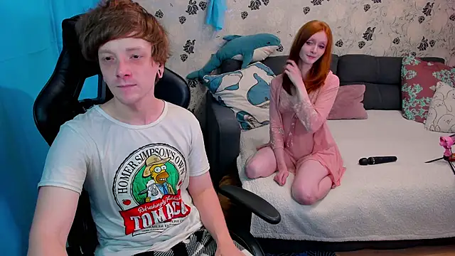 Snapshot of lakmsrrrmrrr chatting on 09/19/25, 09:32 lakmsrrrmrrr online show from 09/19/25, 09:32