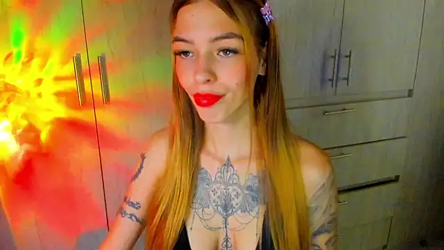 Snapshot of barbiee_05 chatting on 09/27/25, 05:56 barbiee 05 online show from 09/27/25, 05:56