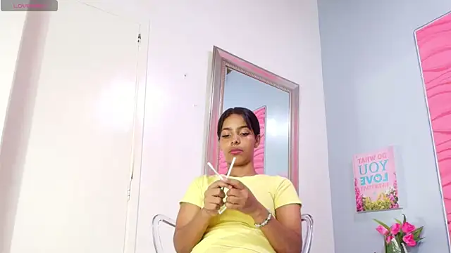  Valeria Brown online show from 03/19/25, 01:10