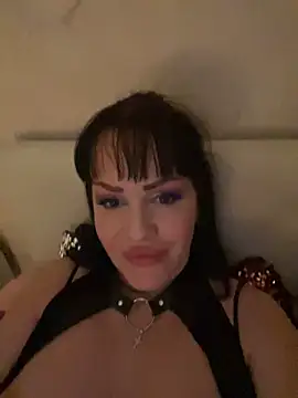 Lolaley2 online show from 02/13/25, 06:27