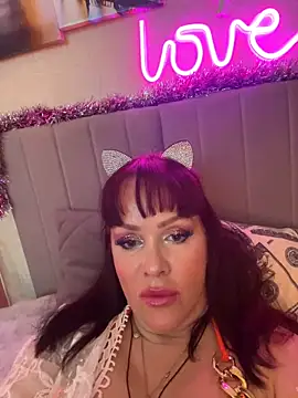 Snapshot of Lolaley2 chatting on 04/11/26, 06:07 Lolaley2 online show from 04/11/26, 06:07