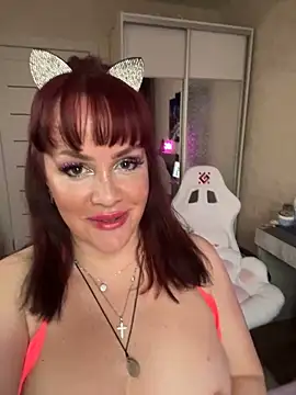 Snapshot of Lolaley2 chatting on 04/26/26, 08:12 Lolaley2 online show from 04/26/26, 08:12