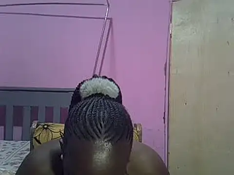 Snapshot of Ebonyceline chatting on 03/01/25, 02:26 Ebonyceline online show from 03/01/25, 02:26