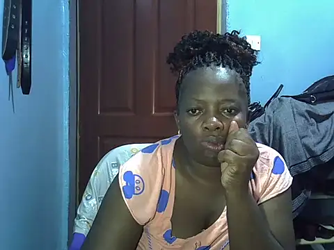 Ebonyceline online show from 04/10/26, 08:02