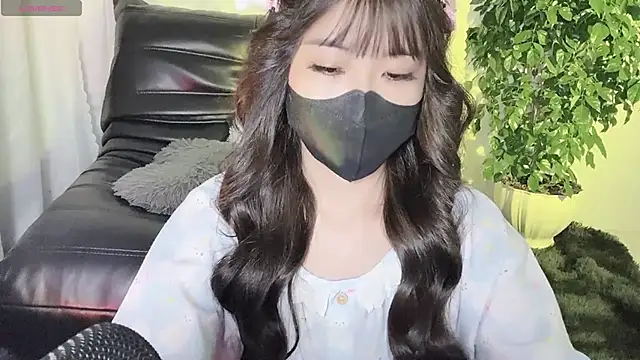 Mya Lee online show from 12/08/24, 04:39