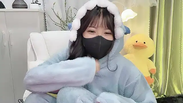 Mya Lee online show from 01/20/25, 08:07