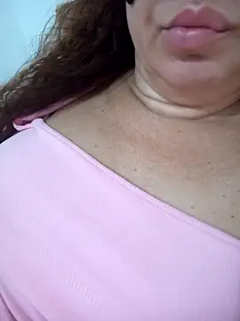 CASADASIGILO2 online show from 12/15/25, 08:29