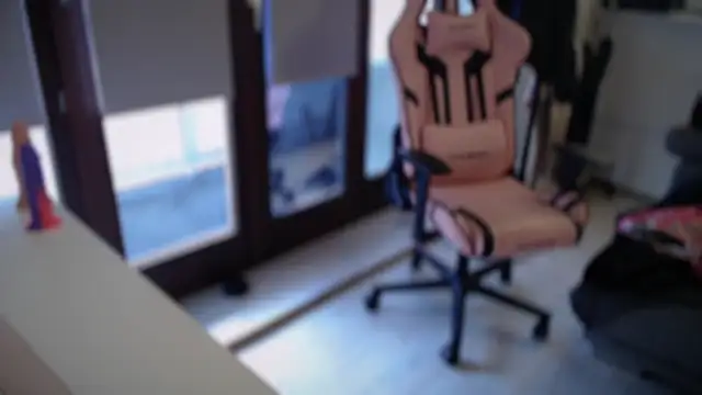 Snapshot of Exotic-Desire chatting on 01/09/26, 09:01 Exotic-Desire online show from 01/09/26, 09:01