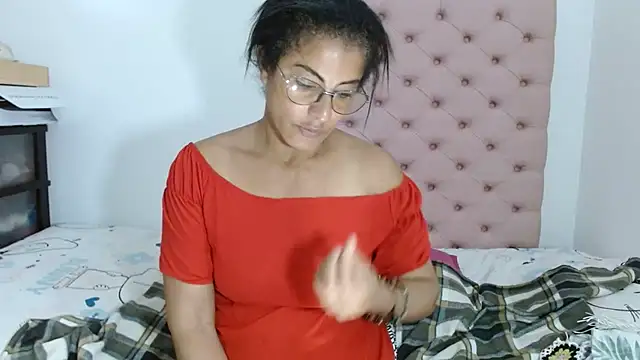 kateleyagrey online show from 03/07/25, 10:32