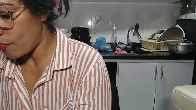 kateleyagrey online show from 03/12/26, 11:44