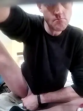 Snapshot of londonfuckwhore1 chatting on 12/22/24, 01:22 londonfuckwhore1 online show from 12/22/24, 01:22