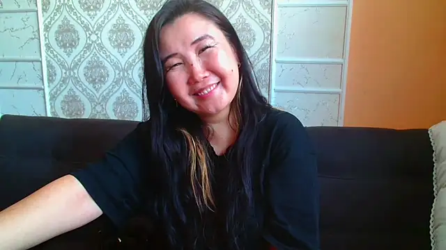 Snapshot of Bet_Lu chatting on 12/11/24, 06:25 Bet Lu online show from 12/11/24, 06:25