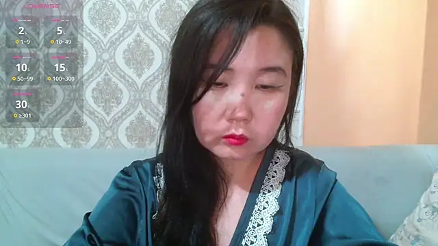 Snapshot of Bet_Lu chatting on 03/05/25, 04:24 Bet Lu online show from 03/05/25, 04:24