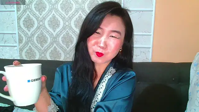 Snapshot of Bet_Lu chatting on 03/11/25, 06:21 Bet Lu online show from 03/11/25, 06:21