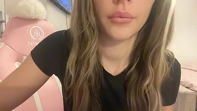 Lillymariee online show from 01/14/25, 04:50