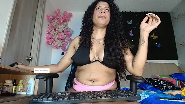 Hot Brunette34 online show from 05/28/26, 10:18