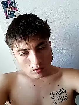 Snapshot of NicoAndGer chatting on 01/29/25, 10:27 NicoAndGer online show from 01/29/25, 10:27