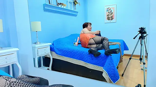 Savvanahh online show from 02/19/25, 10:42