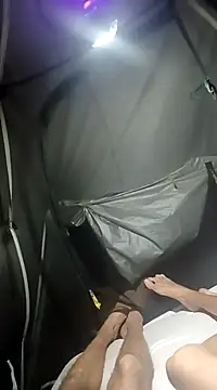 Snapshot of strollnrg069 chatting on 02/27/25, 05:26 strollnrg069 online show from 02/27/25, 05:26