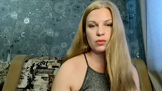 BlondeFox online show from 06/18/26, 03:07