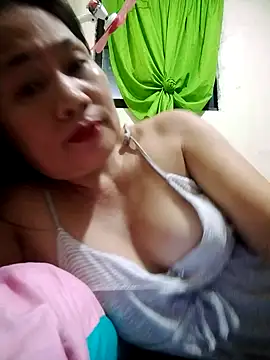 Snapshot of Sofiafuckbabes chatting on 12/19/24, 01:07 Sofiafuckbabes online show from 12/19/24, 01:07