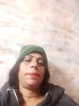 Snapshot of Manmohini123 chatting on 01/11/25, 04:25 Manmohini123 online show from 01/11/25, 04:25