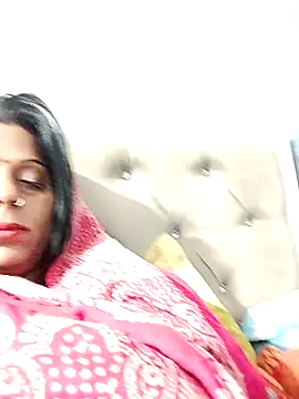 Snapshot of Manmohini123 chatting on 01/15/25, 01:41 Manmohini123 online show from 01/15/25, 01:41