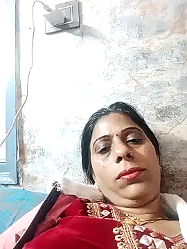 Snapshot of Manmohini123 chatting on 01/20/25, 12:18 Manmohini123 online show from 01/20/25, 12:18