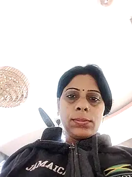 Snapshot of Manmohini123 chatting on 01/24/25, 06:14 Manmohini123 online show from 01/24/25, 06:14