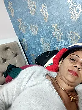 Snapshot of Manmohini123 chatting on 01/31/25, 06:25 Manmohini123 online show from 01/31/25, 06:25