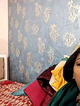 Snapshot of Manmohini123 chatting on 02/09/25, 06:11 Manmohini123 online show from 02/09/25, 06:11