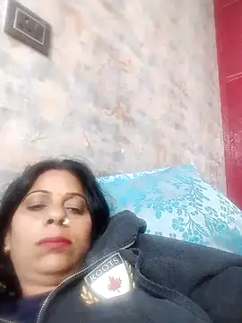 Snapshot of Manmohini123 chatting on 02/12/25, 09:31 Manmohini123 online show from 02/12/25, 09:31