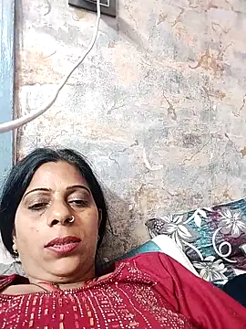 Snapshot of Manmohini123 chatting on 02/13/25, 11:06 Manmohini123 online show from 02/13/25, 11:06