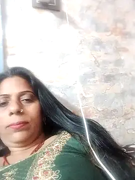 Snapshot of Manmohini123 chatting on 02/14/25, 09:24 Manmohini123 online show from 02/14/25, 09:24