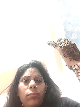 Snapshot of Manmohini123 chatting on 02/14/25, 04:31 Manmohini123 online show from 02/14/25, 04:31