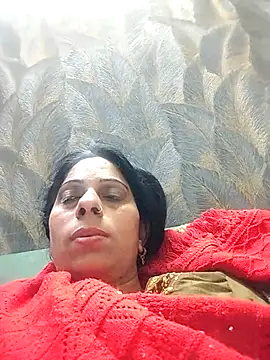 Snapshot of Manmohini123 chatting on 02/16/25, 12:10 Manmohini123 online show from 02/16/25, 12:10