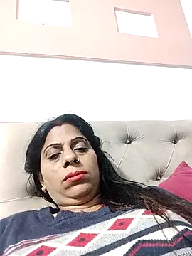 Snapshot of Manmohini123 chatting on 02/16/25, 06:21 Manmohini123 online show from 02/16/25, 06:21