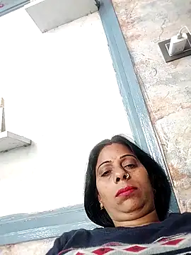 Snapshot of Manmohini123 chatting on 02/22/25, 06:28 Manmohini123 online show from 02/22/25, 06:28
