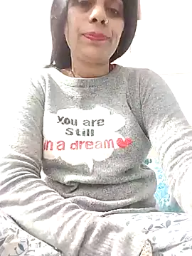 Snapshot of Manmohini123 chatting on 02/23/25, 07:38 Manmohini123 online show from 02/23/25, 07:38