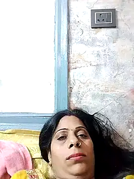 Snapshot of Manmohini123 chatting on 03/07/25, 11:18 Manmohini123 online show from 03/07/25, 11:18