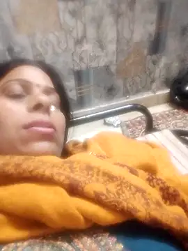 Snapshot of Manmohini123 chatting on 03/09/25, 04:11 Manmohini123 online show from 03/09/25, 04:11