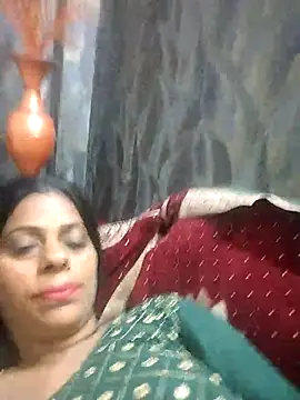 Snapshot of Manmohini123 chatting on 03/10/25, 11:21 Manmohini123 online show from 03/10/25, 11:21
