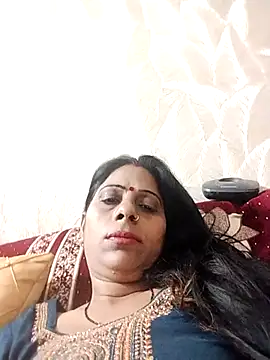 Snapshot of Manmohini123 chatting on 03/11/25, 12:06 Manmohini123 online show from 03/11/25, 12:06