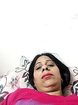 Snapshot of Manmohini123 chatting on 03/16/25, 11:38 Manmohini123 online show from 03/16/25, 11:38