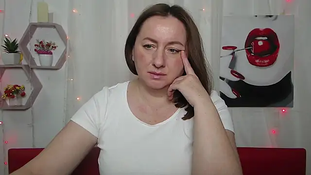 Snapshot of Abby_Taylorr chatting on 01/17/25, 04:47 Abby Taylorr online show from 01/17/25, 04:47