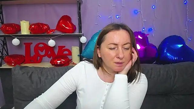 Snapshot of Abby_Taylorr chatting on 02/23/25, 04:24 Abby Taylorr online show from 02/23/25, 04:24