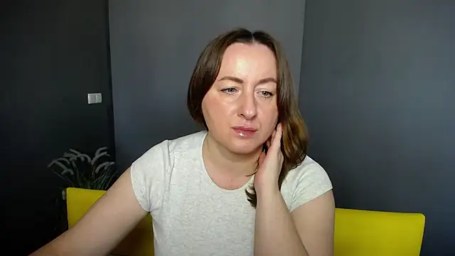 Abby Taylorr online show from 11/02/25, 07:11