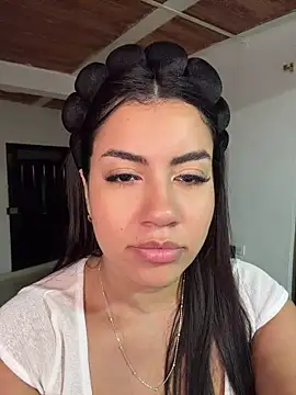 ImjustMia online show from 05/03/26, 02:17