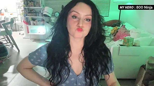 Vesaaa online show from 11/05/25, 04:01